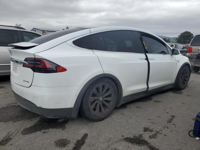 Photo 3 from auction – 2016 TESLA MODEL X with VIN 5YJXCAE27GF001762