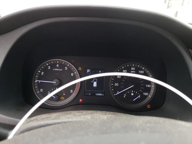 Photo 9 from auction – 2018 HYUNDAI TUCSON SE with VIN KM8J2CA42JU677333