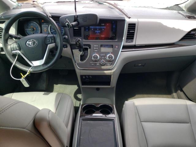 Photo 8 from auction – 2017 TOYOTA SIENNA XLE with VIN 5TDYZ3DC0HS784266