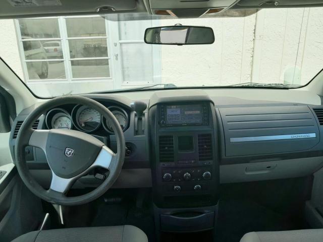 Photo 9 from auction – 2009 DODGE GRAND CARA with VIN 2D8HN44E29R581488