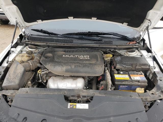 Photo 11 from auction – 2015 CHRYSLER 200 LIMITE with VIN 1C3CCCAB3FN674617