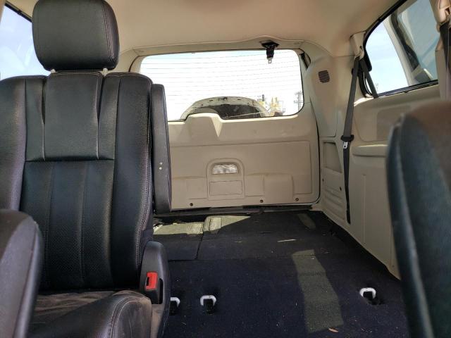 Photo 10 from auction – 2015 CHRYSLER TOWN & COU with VIN 2C4RC1CG5FR582317