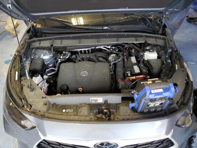 Photo 12 from auction – 2022 TOYOTA HIGHLANDER with VIN 5TDGZRAH5NS141714