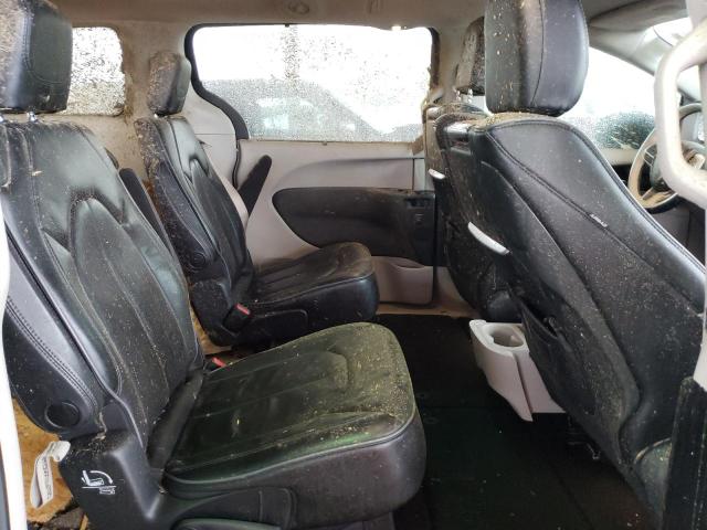 Photo 10 from auction – 2017 CHRYSLER PACIFICA L with VIN 2C4RC1GG8HR704455