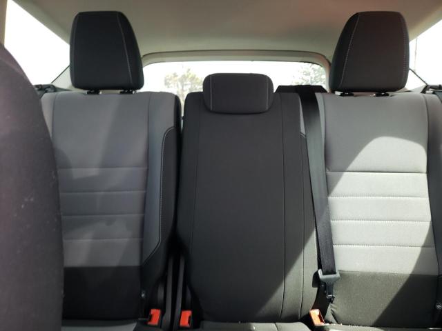 Photo 10 from auction – 2017 FORD ESCAPE S with VIN 1FMCU0F77HUC46470