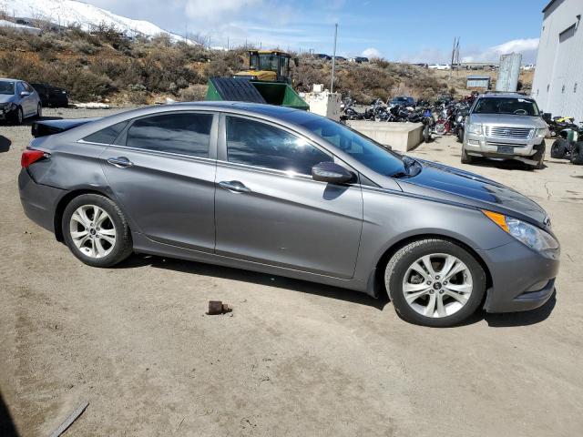 Photo 4 from auction – 2011 HYUNDAI SONATA SE with VIN 5NPEC4ACXBH122044