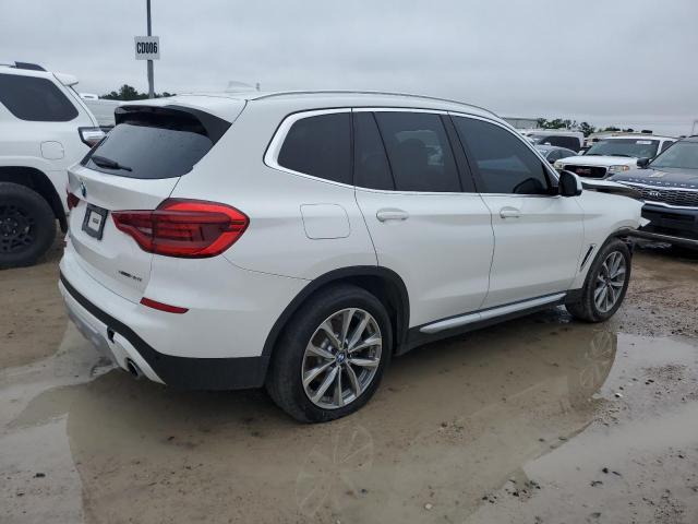 Photo 3 from auction – 2019 BMW X3 SDRIVE3 with VIN 5UXTR7C52KLE93881