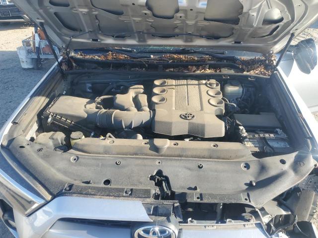 Photo 11 from auction – 2014 TOYOTA 4RUNNER SR with VIN JTEBU5JR2E5157221