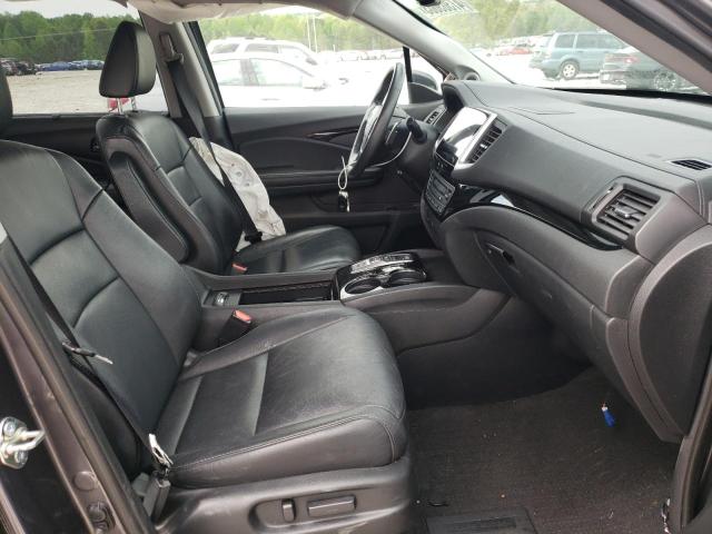Photo 7 from auction – 2017 HONDA PILOT TOUR with VIN 5FNYF6H96HB027238
