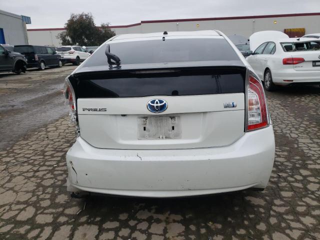 Photo 6 from auction – 2015 TOYOTA PRIUS with VIN JTDKN3DU8F1999012