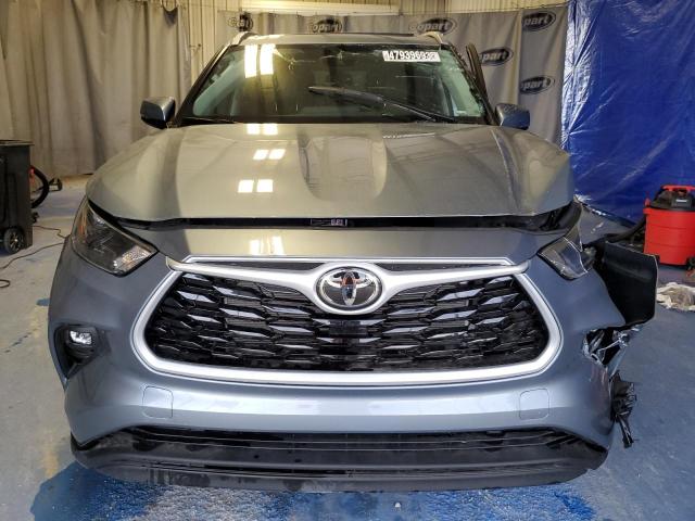 Photo 5 from auction – 2022 TOYOTA HIGHLANDER with VIN 5TDGZRAH5NS141714