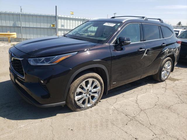 TOYOTA HIGHLANDER 2022 with VIN 5TDXBRCH6NS078818 - Photo from auction