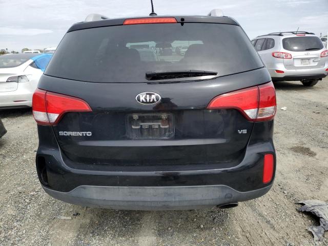 Photo 6 from auction – 2015 KIA SORENTO LX with VIN 5XYKTDA70FG605643