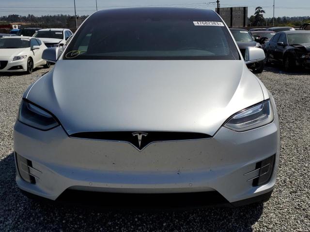 Photo 5 from auction – 2016 TESLA MODEL X with VIN 5YJXCAE26GF012851