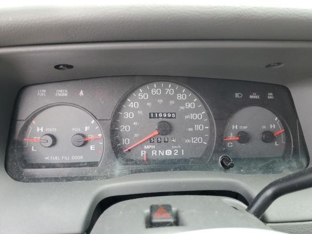 Photo 9 from auction – 2003 MERCURY GRAND MARQ with VIN 2MEFM74W53X605285
