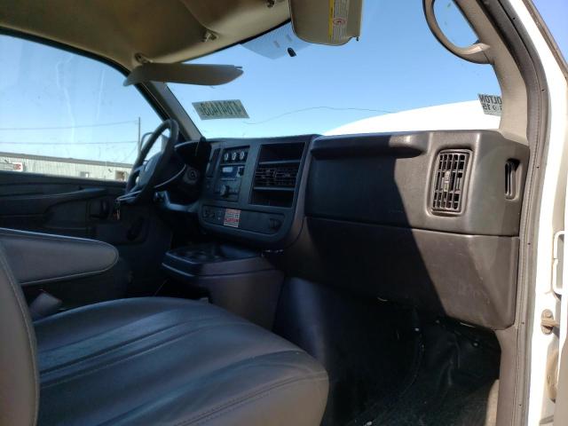 Photo 7 from auction – 2011 GMC SAVANA G25 with VIN 1GTW7GCA0B1900106