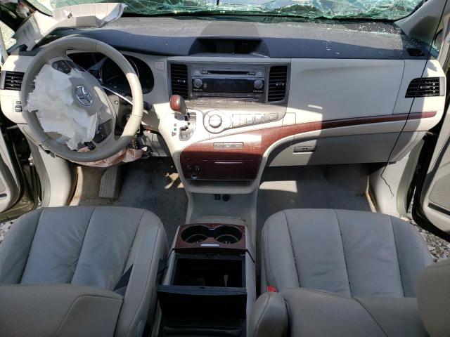 Photo 8 from auction – 2011 TOYOTA SIENNA XLE with VIN 5TDYK3DC4BS013384