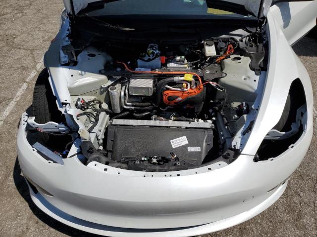 Photo 11 from auction – 2022 TESLA MODEL 3 with VIN 5YJ3E1EB3NF248850
