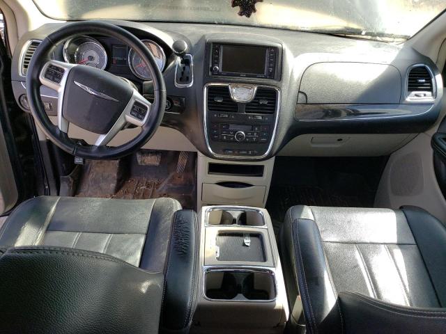 Photo 8 from auction – 2015 CHRYSLER TOWN & COU with VIN 2C4RC1BG3FR655847