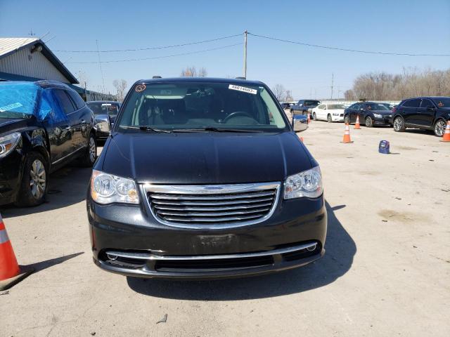 Photo 5 from auction – 2015 CHRYSLER TOWN & COU with VIN 2C4RC1JG5FR728895