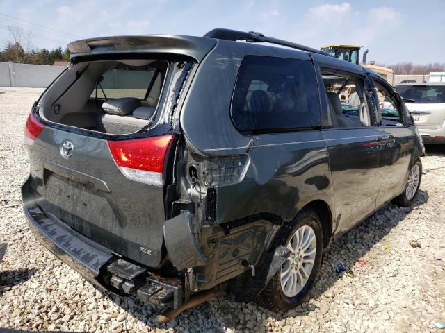Photo 3 from auction – 2011 TOYOTA SIENNA XLE with VIN 5TDYK3DC4BS013384