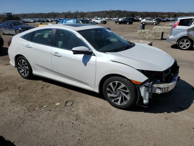 Zdjęcie 4 z aukcji – 2017 HONDA CIVIC EX z VIN 19XFC2F72HE032260