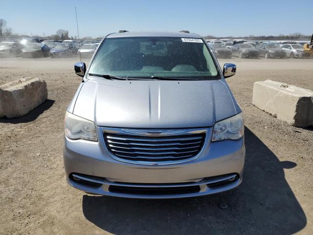 Photo 5 from auction – 2013 CHRYSLER TOWN & COU with VIN 2C4RC1CG3DR643032
