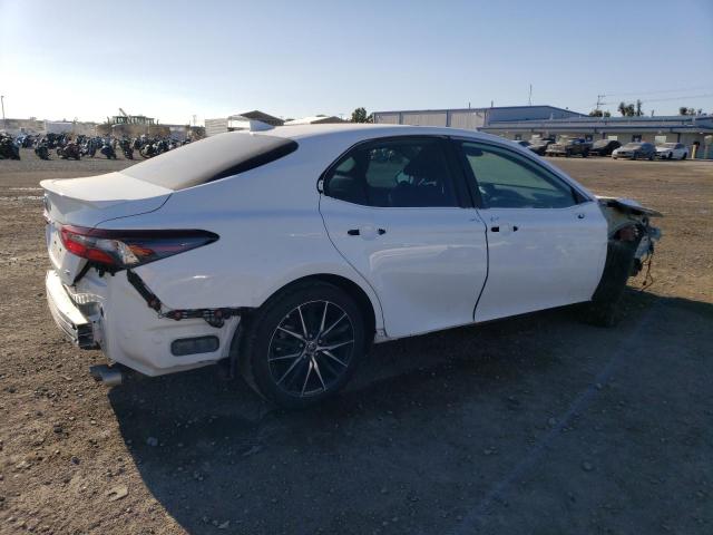 Photo 3 from auction – 2022 TOYOTA CAMRY SE with VIN 4T1G11AK2NU703399