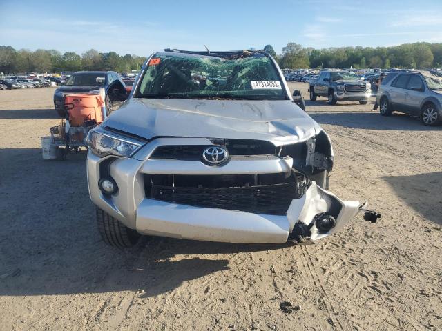 Photo 5 from auction – 2014 TOYOTA 4RUNNER SR with VIN JTEBU5JR2E5157221
