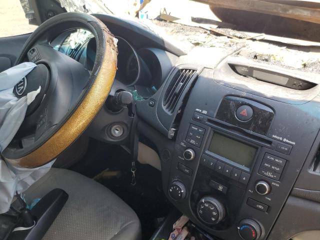 Photo 9 from auction – 2011 KIA FORTE LX with VIN KNAFT4A29B5343045