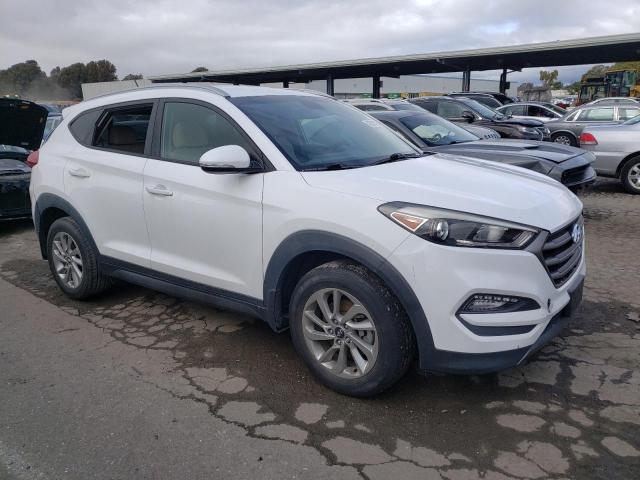 Photo 4 from auction – 2016 HYUNDAI TUCSON LIM with VIN KM8J33A20GU199353