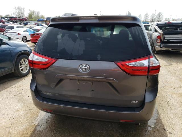 Photo 6 from auction – 2017 TOYOTA SIENNA XLE with VIN 5TDYZ3DC5HS815513