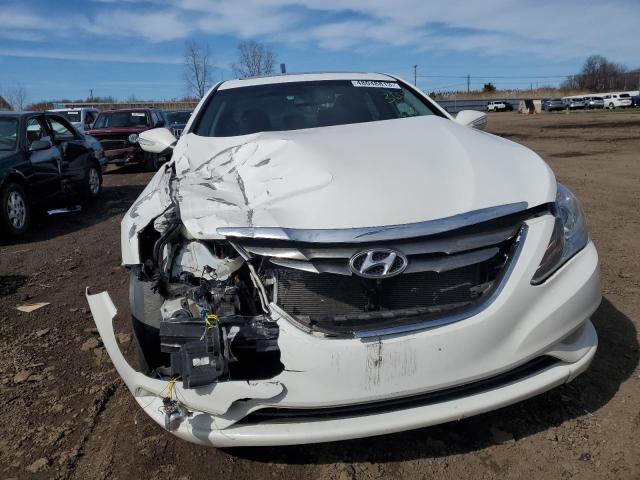 Photo 5 from auction – 2013 HYUNDAI SONATA SE with VIN 5NPEC4AC5DH581789