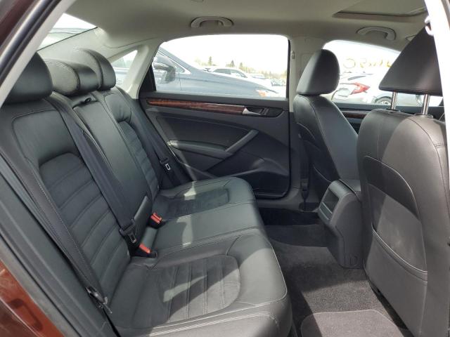 Photo 10 from auction – 2012 VOLKSWAGEN PASSAT SEL with VIN 1VWCN7A36CC054371