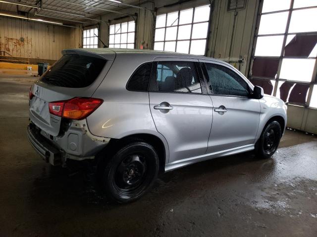 Photo 3 from auction – 2011 MITSUBISHI OUTLANDER with VIN JA4AR4AU1BZ001010