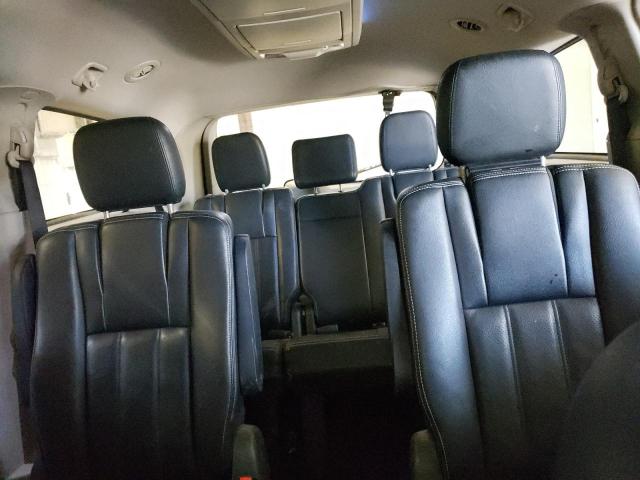 Photo 10 from auction – 2013 CHRYSLER TOWN & COU with VIN 2C4RC1BGXDR509183
