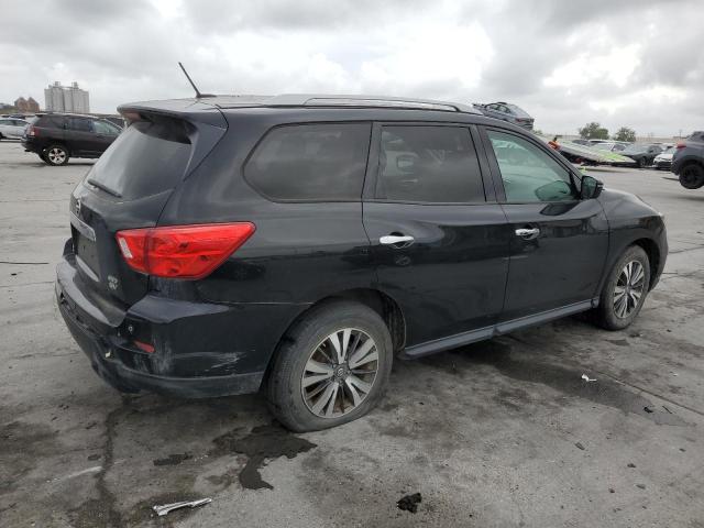 Photo 3 from auction – 2017 NISSAN PATHFINDER with VIN 5N1DR2MM5HC656328