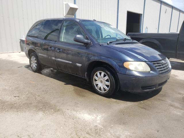 Photo 4 from auction – 2006 CHRYSLER TOWN & COU with VIN 1A4GP45R06B760686