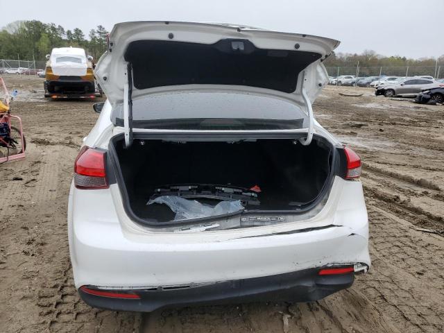 Photo 6 from auction – 2018 KIA FORTE LX with VIN 3KPFL4A72JE172124