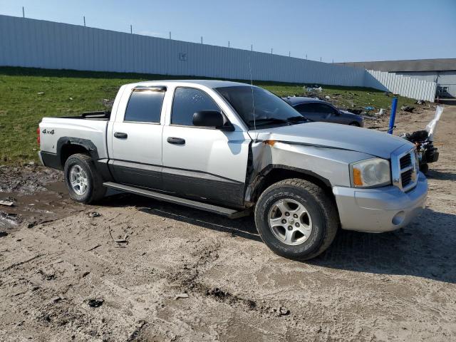 Photo 4 from auction – 2005 DODGE DAKOTA QUA with VIN 1D7HW48N75S161469