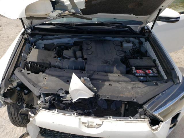 Photo 12 from auction – 2019 TOYOTA 4RUNNER SR with VIN JTEBU5JR7K5622944