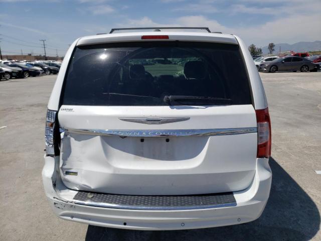 Photo 6 from auction – 2015 CHRYSLER TOWN & COU with VIN 2C4RC1CG5FR582317