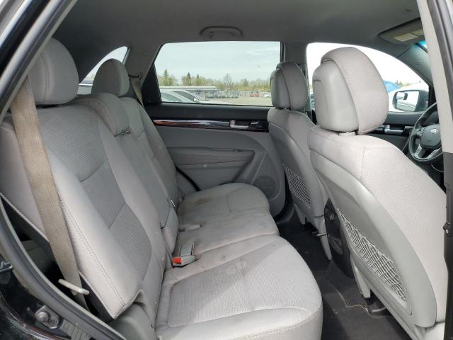 Photo 11 from auction – 2015 KIA SORENTO LX with VIN 5XYKTDA70FG605643