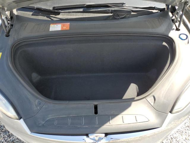 Photo 12 from auction – 2016 TESLA MODEL X with VIN 5YJXCAE26GF012851