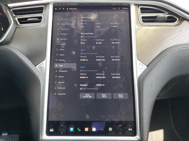 Photo 9 from auction – 2016 TESLA MODEL X with VIN 5YJXCAE26GF012851
