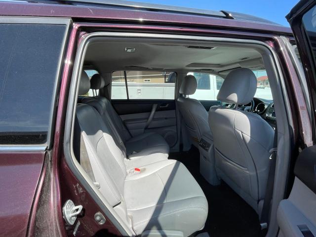 Photo 6 from auction – 2011 TOYOTA HIGHLANDER with VIN 5TDZK3EH7BS039590