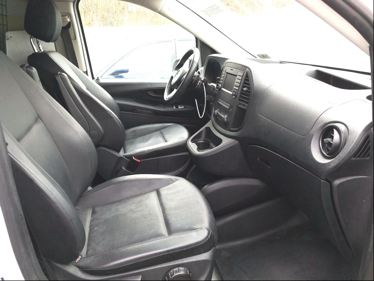 Photo 5 from auction – 2018 MERCEDES-BENZ METRIS with VIN WD3PG3EA9J3436773