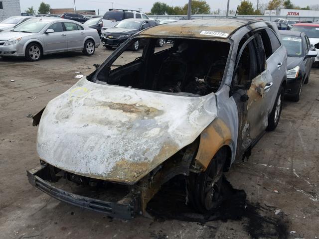 Photo 2 from auction – 2016 KIA SORENTO LX with VIN 5XYPG4A38GG016476