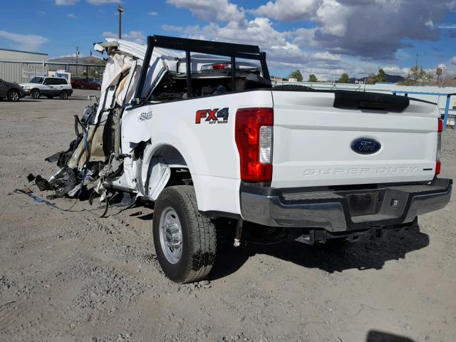 Photo 3 from auction – 2017 FORD F250 SUPER with VIN 1FT7X2B63HEF34230