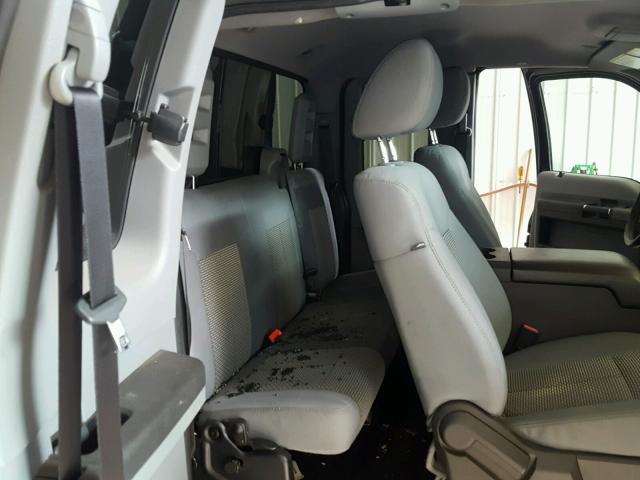 Photo 6 from auction – 2011 FORD F250 with VIN 1FT7X2B65BEA33704